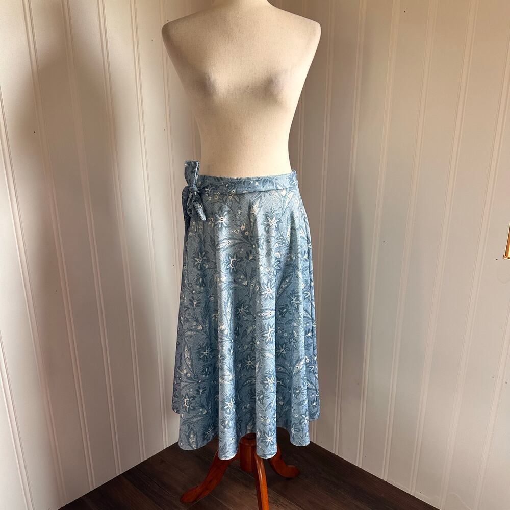 Vintage 70s Twee Blue Paisley Midi Skirt S